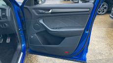 Skoda Kodiaq 2.0 TDI 200 Sport Line 4x4 5dr DSG [7 Seat] Diesel Estate